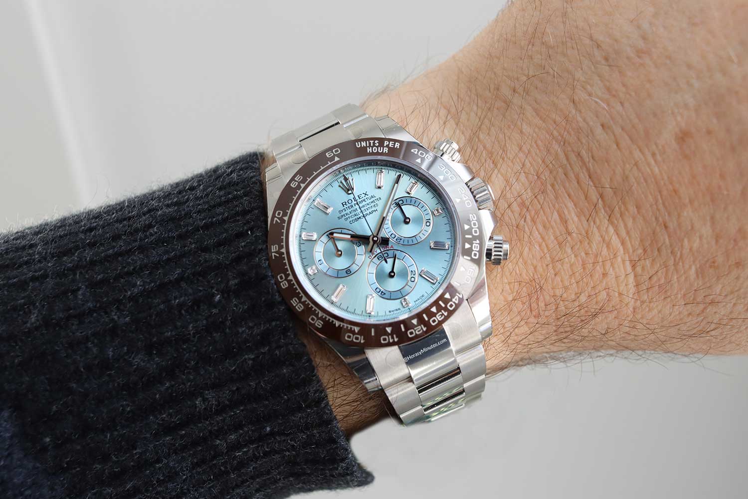 Rolex-Daytona-Platinum-Glacier-Blue-Horas-y-Minutos-03