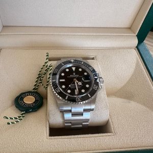 Rolex Submariner Date Negro (RESERVADO)