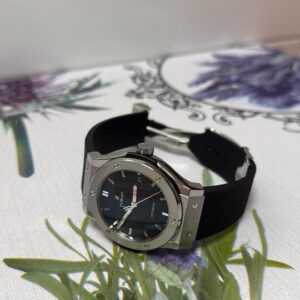 HUBLOT CLASSIC FUSION TITANIUM 42mm