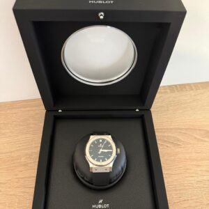 HUBLOT CLASSIC FUSION TITANIUM 42mm